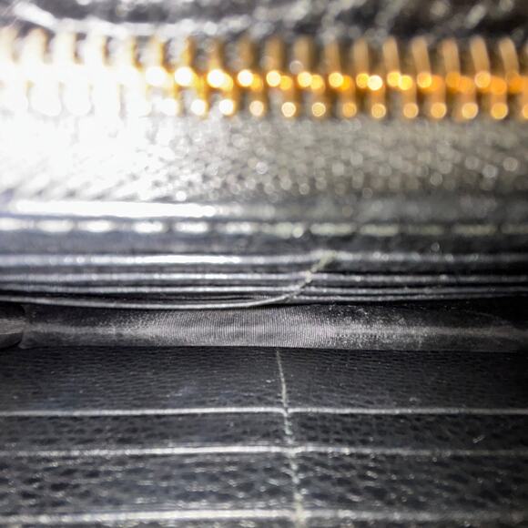 GUCCI Interlocking G Dollar Calf Wallet on Chain - Picture 6 of 6